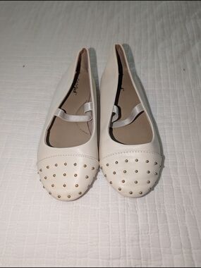 Cat & Jack Ivory Ballet Flats with Gold Stud Accents